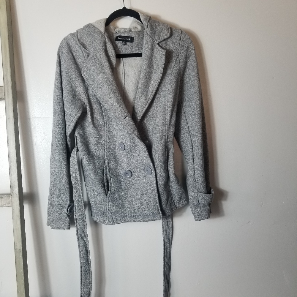 NEW LOOK LIGHT GRAY PEACOAT WITH BELT SIZE LARGE (READ FULL DESCRIPTION)